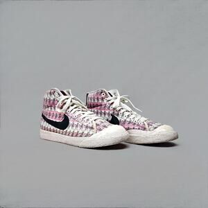 Nike Women’s Pink Blazer Mid ‘07 Premium High-Top Sneakers - Size 9